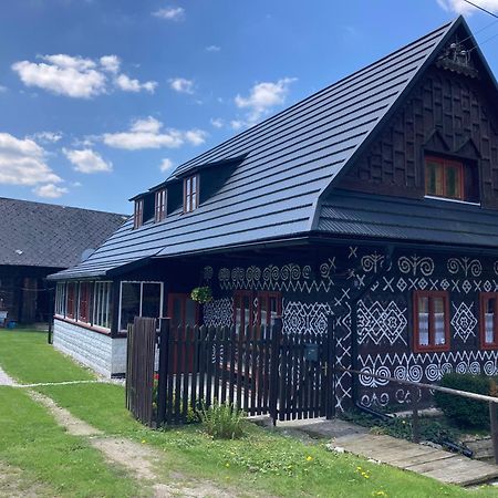 Ondrejova Drevenica Villa Čičmany Buitenkant foto